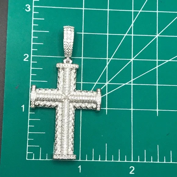 925 Sterling Silver 5.20CTMOISSANITE Cross Men’s Pendant